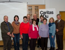 Gruppenbild der Haussammler mit dem Direktor der Caritas St. Pölten aus Waidhofen/Thaya