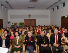 Galaabend Amstetten Pfarrcaritas Publikum